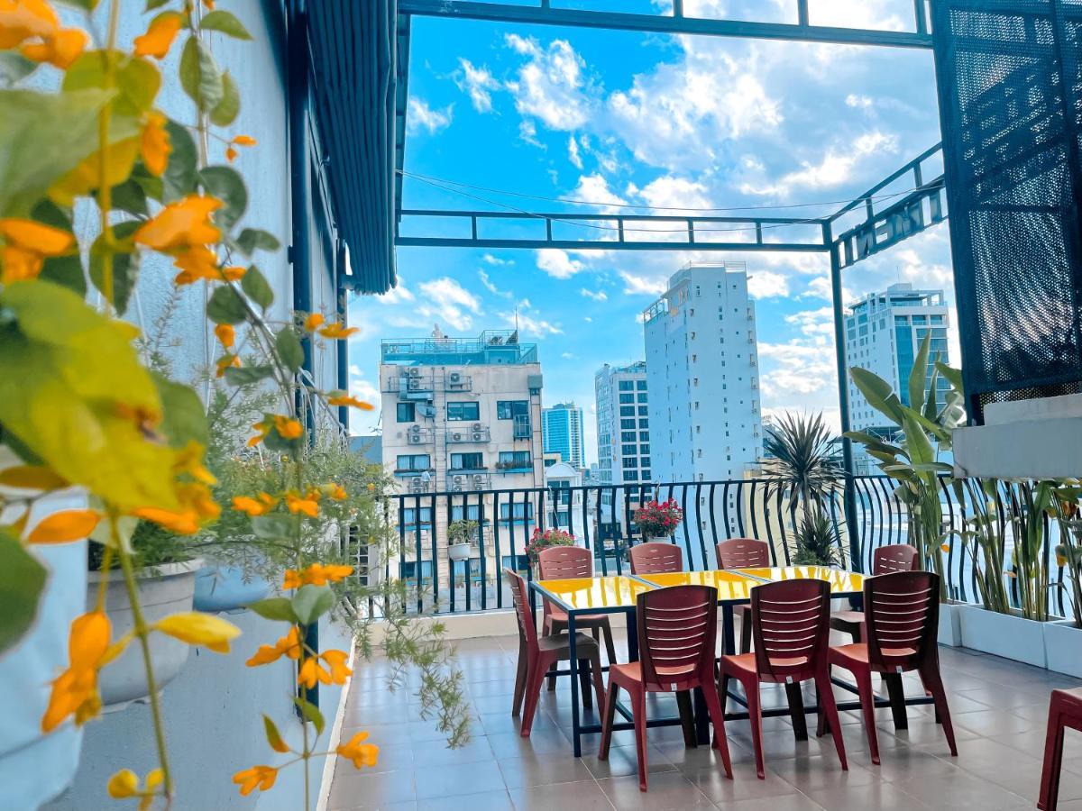 Hana Hotel & Apartment Дананг Экстерьер фото